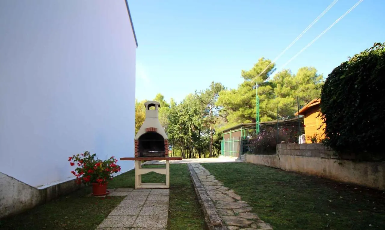 Holiday Home In Porec/Istrien 9919 크로아티아